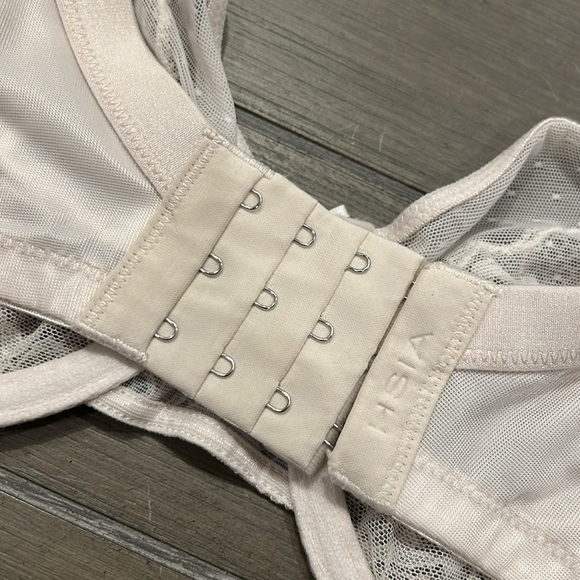 HSIA Enchante Full Support Lace Underwire Bra - Picture 6 of 10